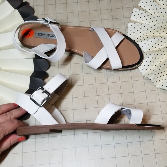 steve madden white strappy sandals